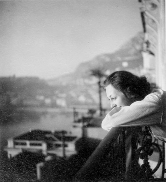 Honeymoon53